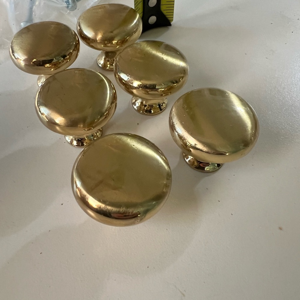 Set of BRASS  Cabinet Knobs by Amerock - Picture 3 of 4